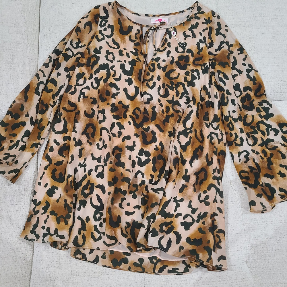 Buddy Love Large Leopard cheetah Mini Swing Dress Belle sleeve Animal print